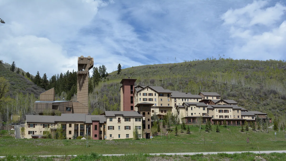 Middle Creek Apartments, Vail